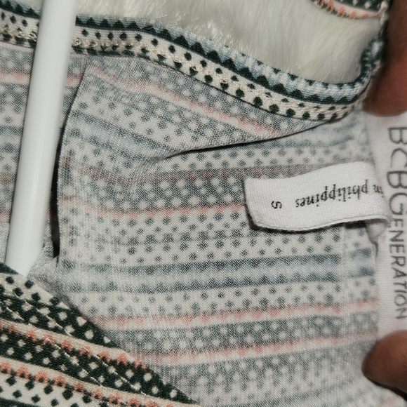 BCBGeneration ROMPER - Picture 4 of 4